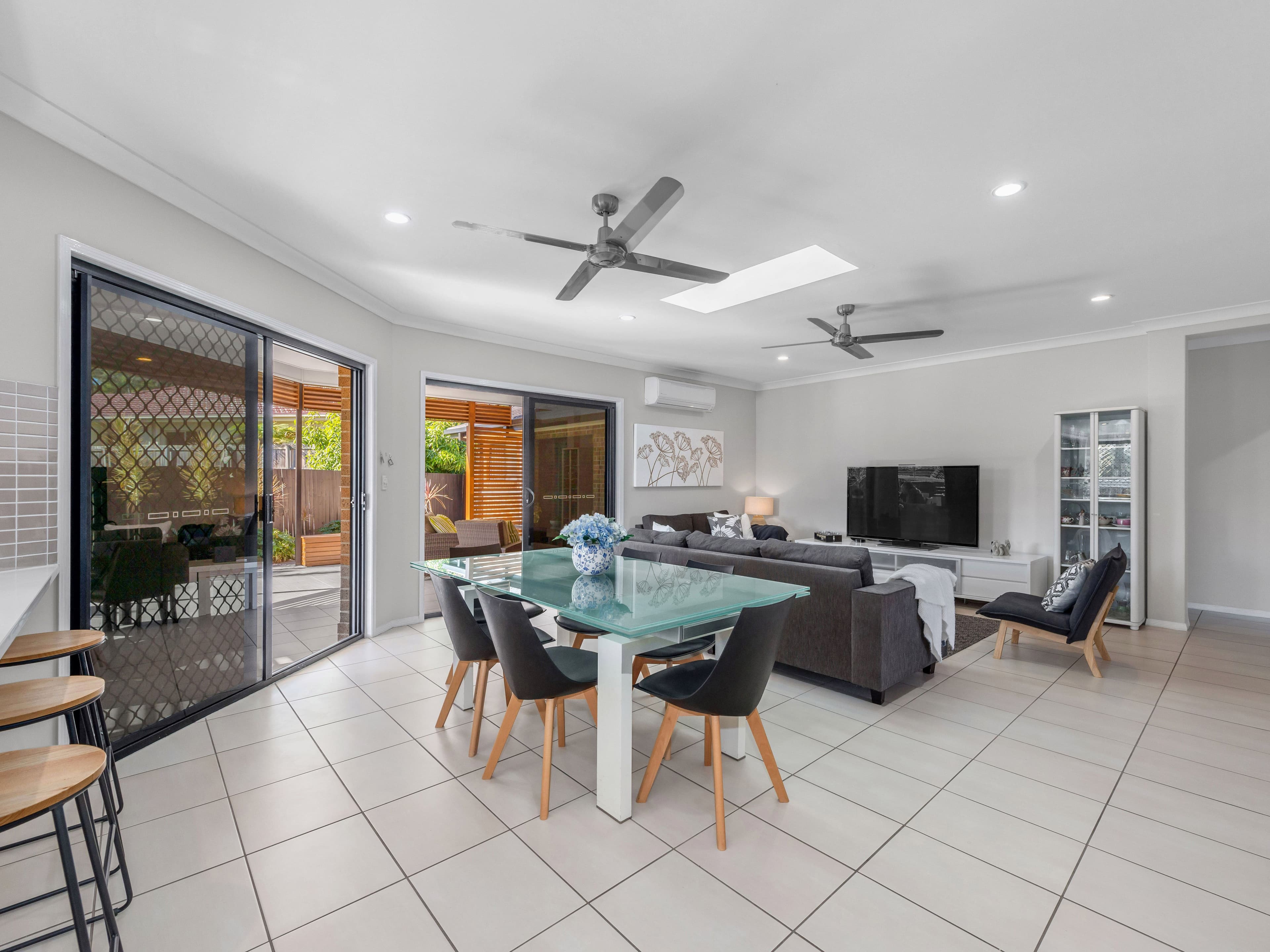 6 Kettleton Close, Bridgeman Downs QLD 4035, Bridgeman Downs - Thumbnail 4