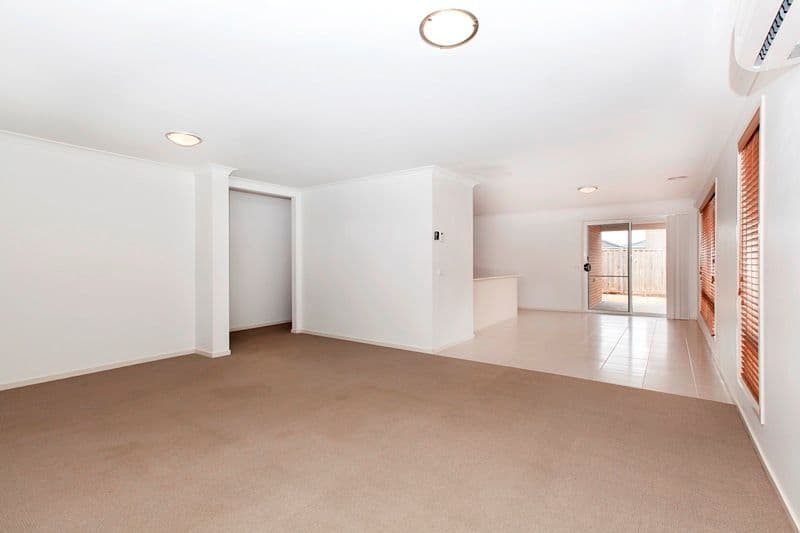 35 Hugo Drive, Point Cook VIC 3030, Point Cook - Thumbnail 6