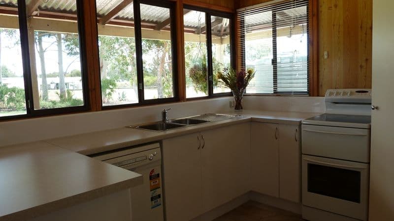 181 Archibald Street, MUCHEA WA 6501, Muchea - Thumbnail 2
