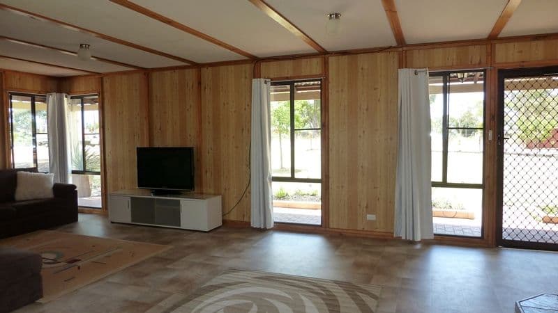 181 Archibald Street, MUCHEA WA 6501, Muchea - Thumbnail 5