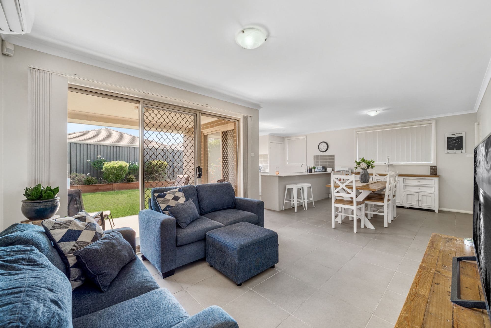 12 mulla Avenue, JORDAN SPRINGS NSW 2747, Jordan Springs - Thumbnail 4