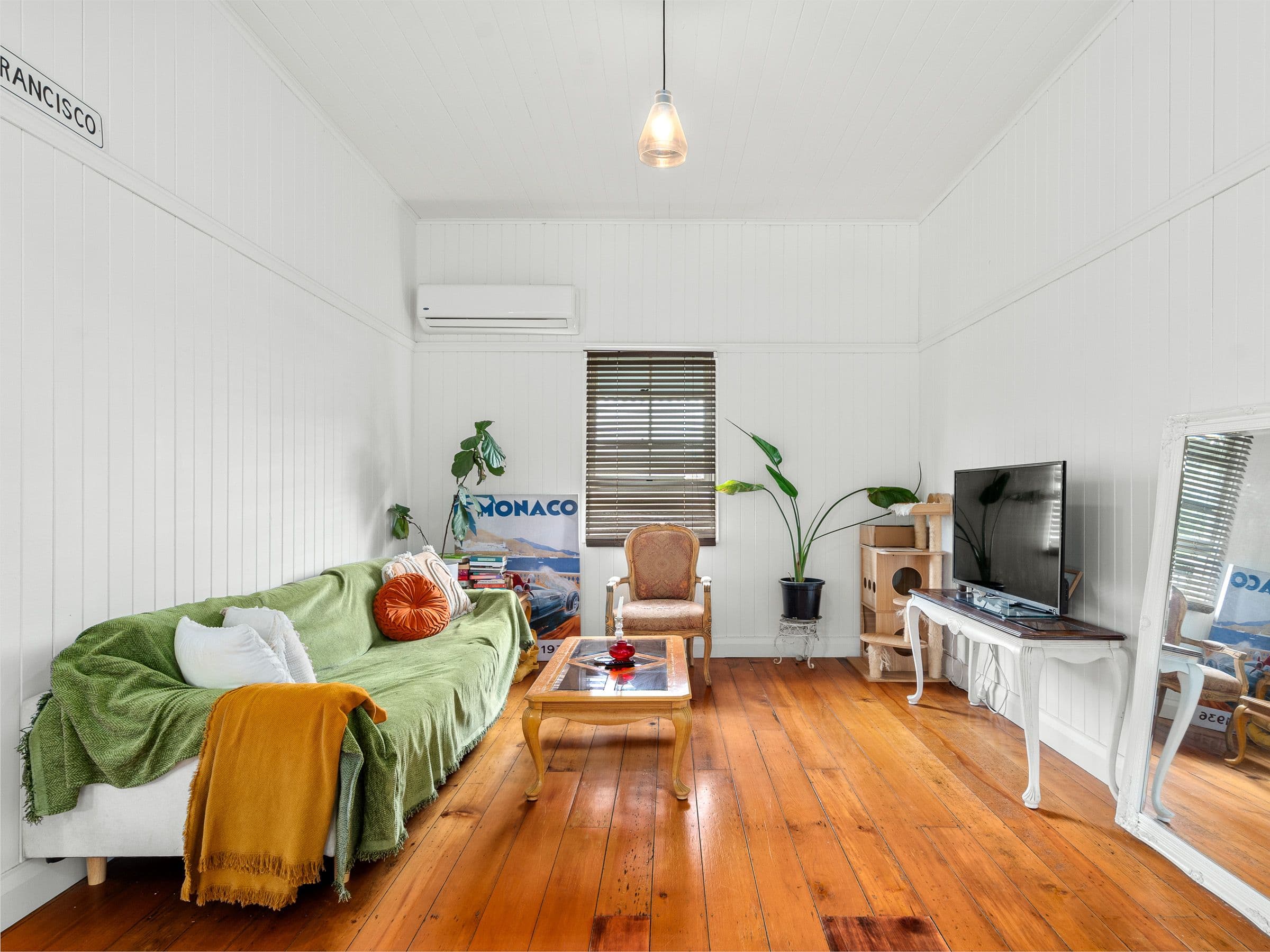35 Stella Street, Holland Park QLD 4121, Holland Park - Thumbnail 3
