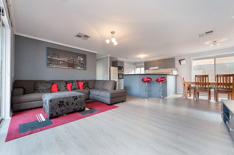 8 Raheen Place, Craigieburn VIC 3064, Craigieburn - Thumbnail 3