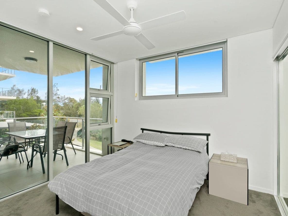 33 Lakefront Crescent, Varsity Lakes QLD 4227, Varsity Lakes - Thumbnail 5