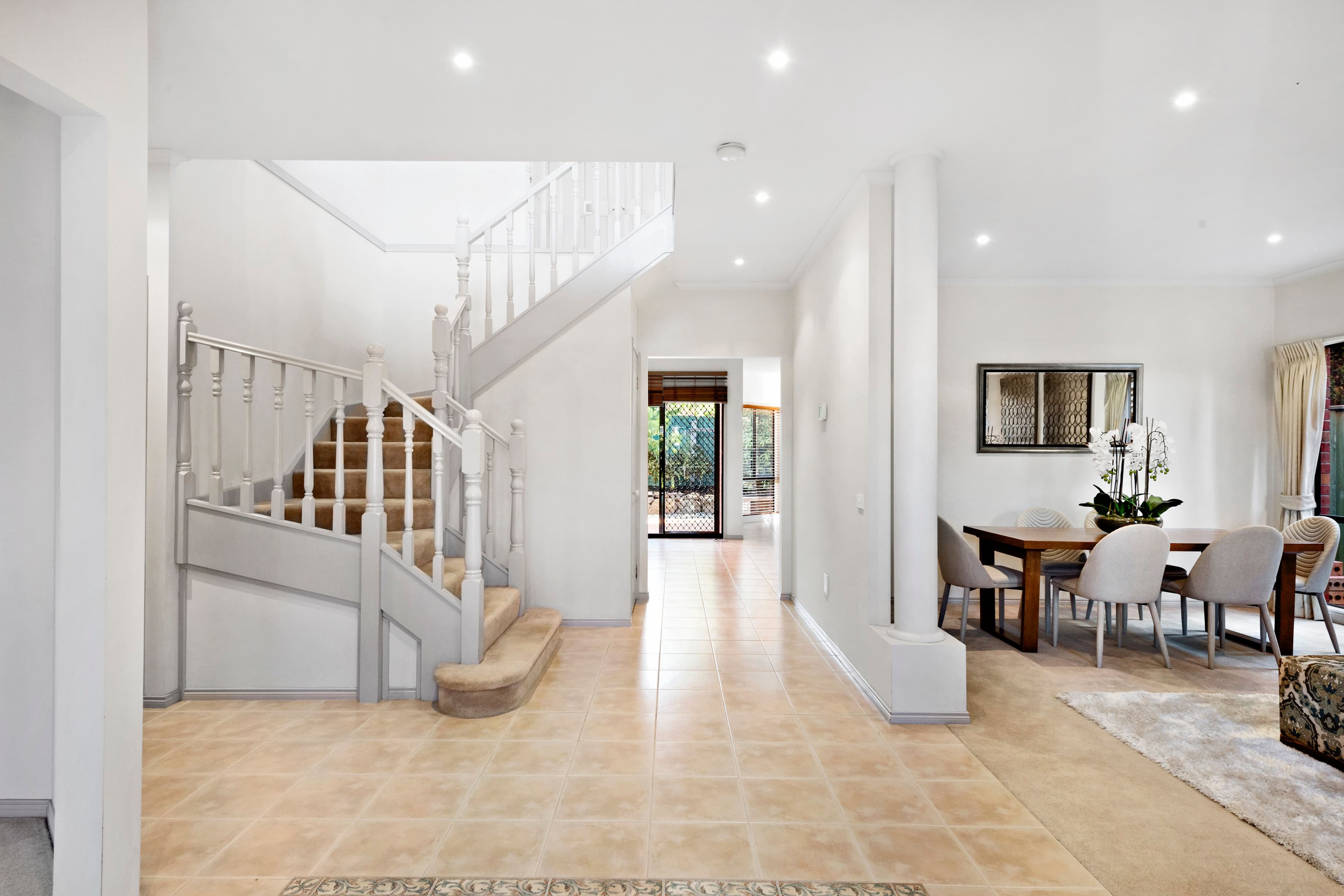 10 Emma Court, Mount Waverley VIC 3149, Mount Waverley - Thumbnail 6