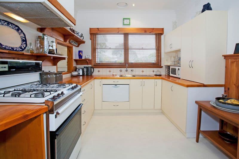 33 Hill Street, BELMONT VIC 3216, Belmont - Thumbnail 5