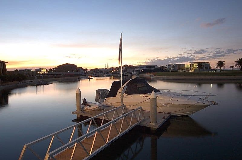 45 Royal Albert Crescent, Sovereign Islands QLD 4216, Sovereign Islands - Thumbnail 2