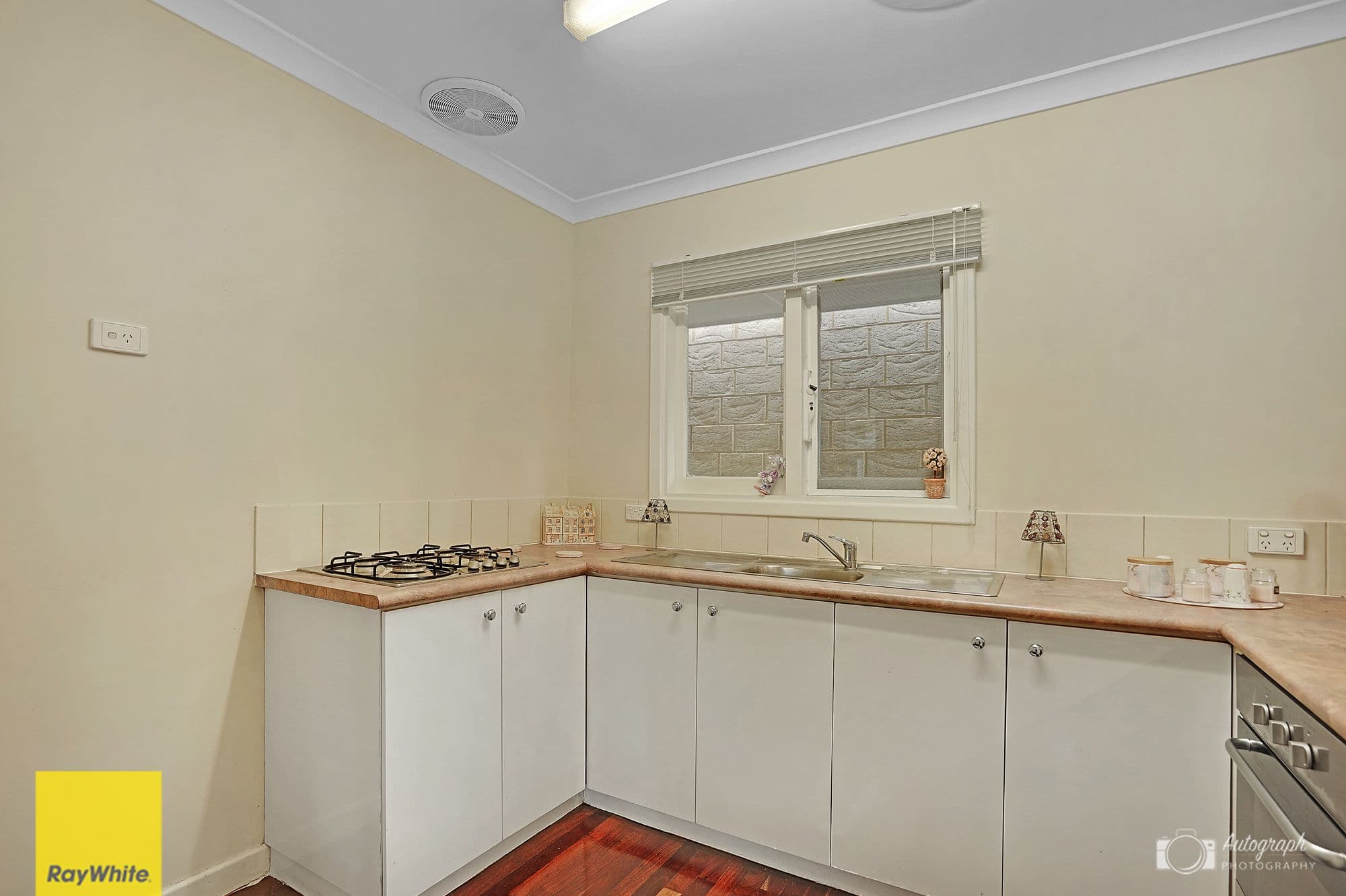 33 Wardlow Way, Balga WA 6061, Balga - Thumbnail 8