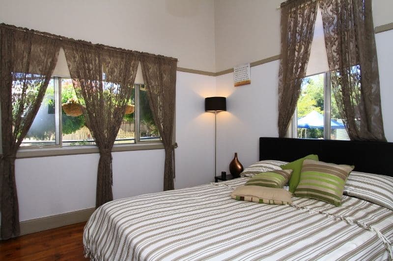 10 Atkinson Street, BENDIGO VIC 3550, Bendigo - Thumbnail 7