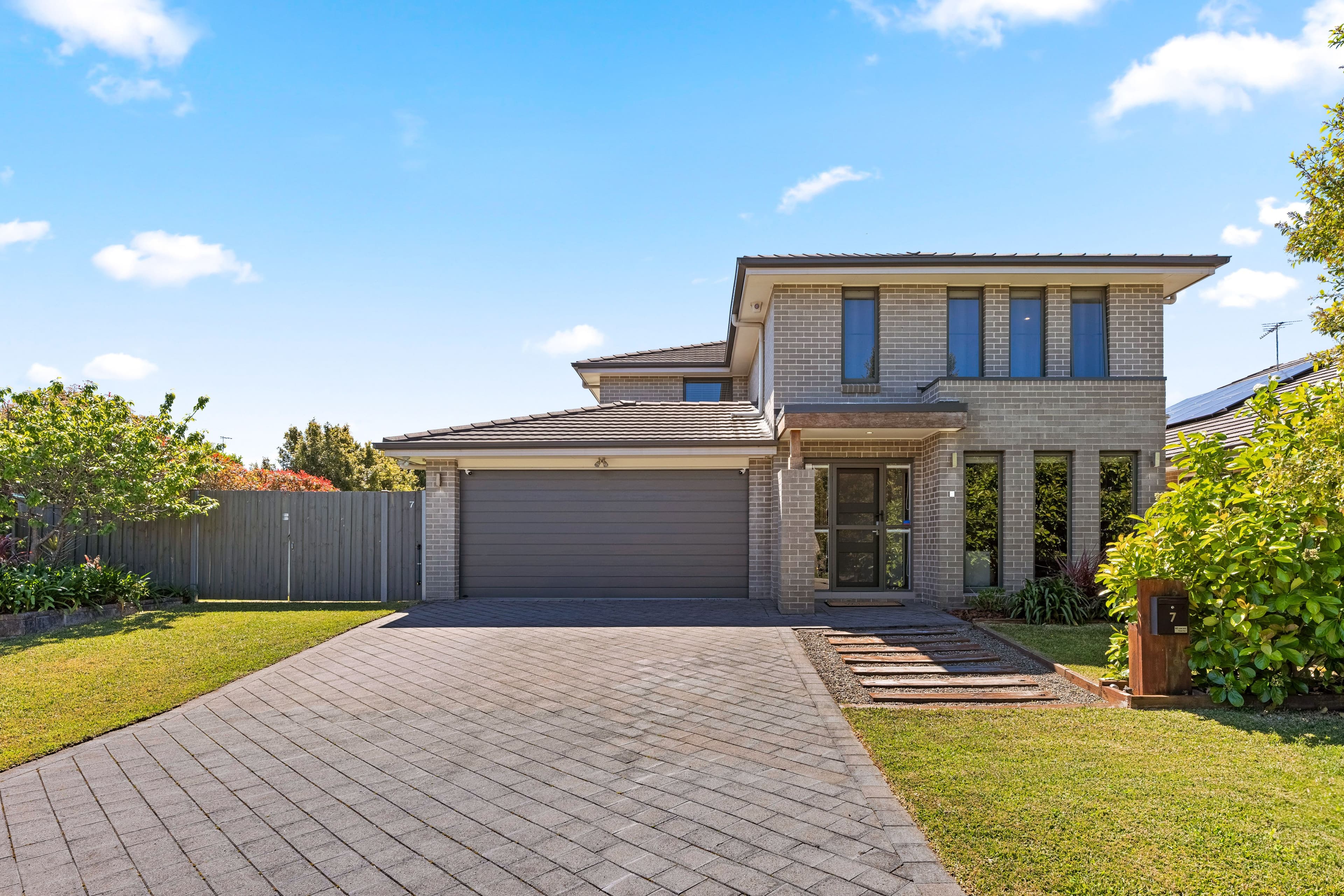 7 Nicholls Place, Barden Ridge NSW 2234, Barden Ridge - Thumbnail 2