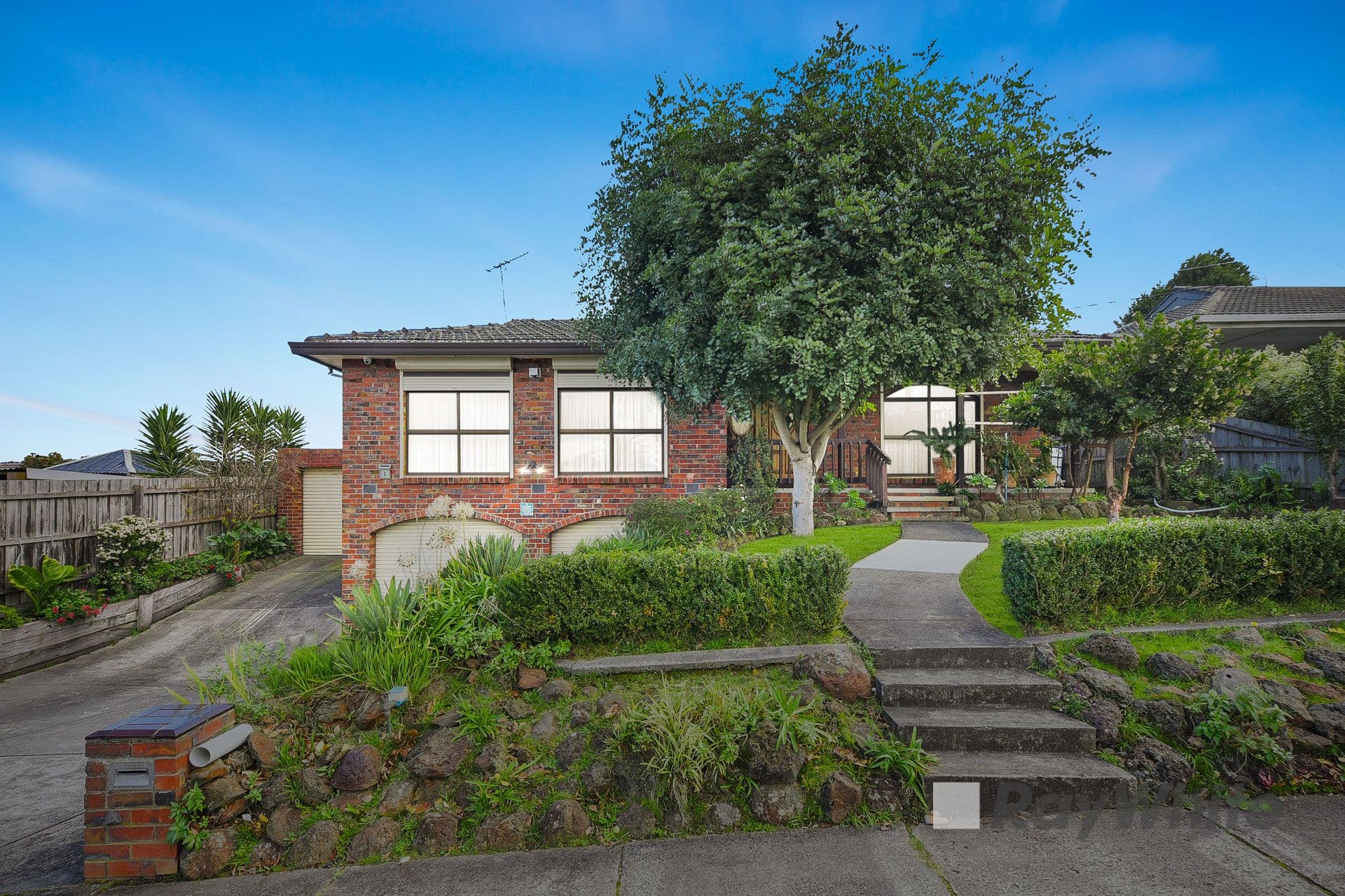 2 Outlook Drive, Dandenong North VIC 3175, Dandenong North - Thumbnail 2