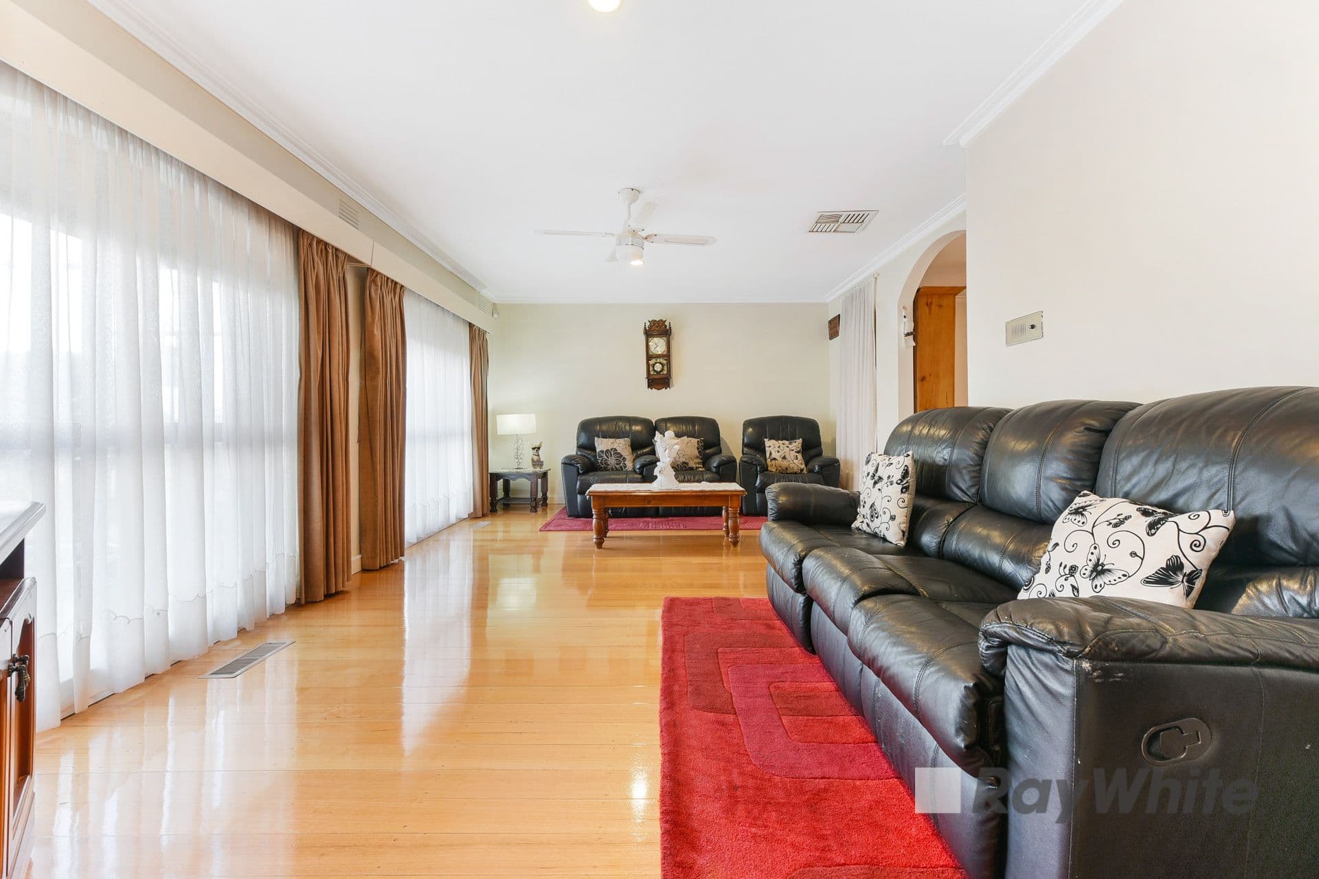 2 Outlook Drive, Dandenong North VIC 3175, Dandenong North - Thumbnail 3