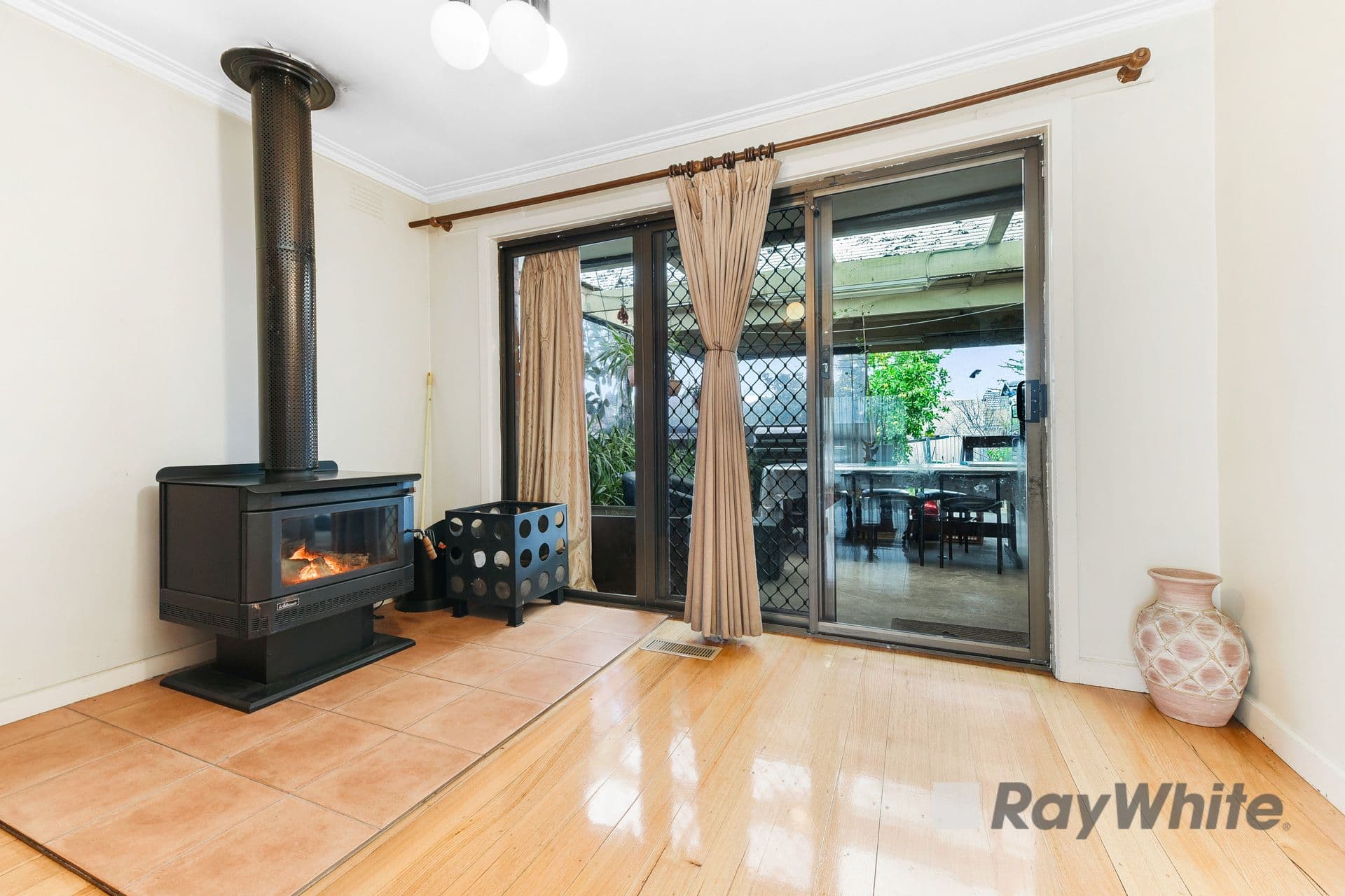 2 Outlook Drive, Dandenong North VIC 3175, Dandenong North - Thumbnail 6