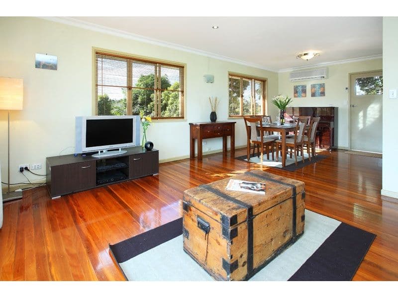 86 Kavanagh Road, WISHART QLD 4122, Wishart - Thumbnail 2
