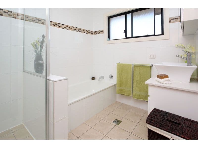86 Kavanagh Road, WISHART QLD 4122, Wishart - Thumbnail 7