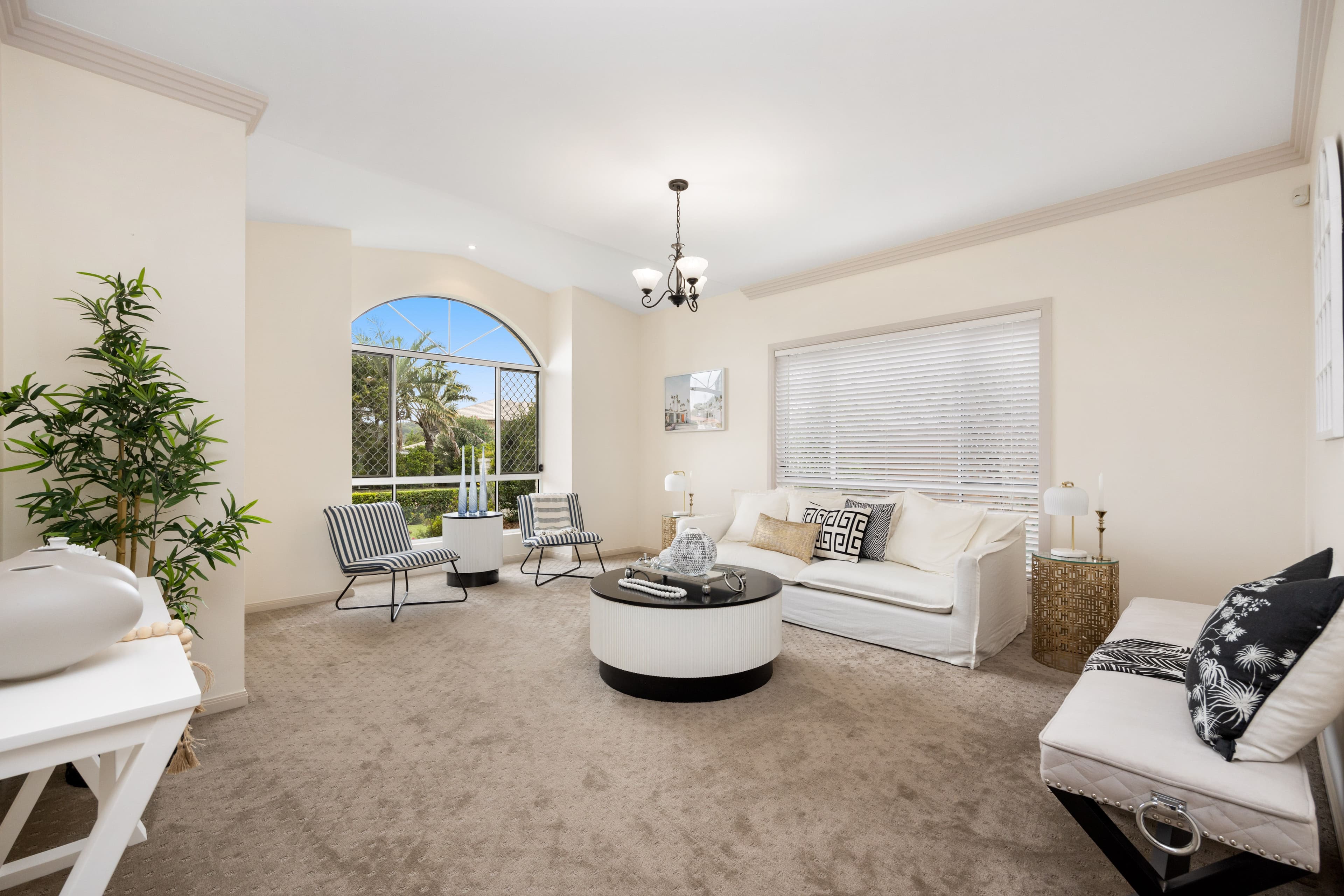 62 Delaney Circuit, Carindale QLD 4152, Carindale - Thumbnail 2