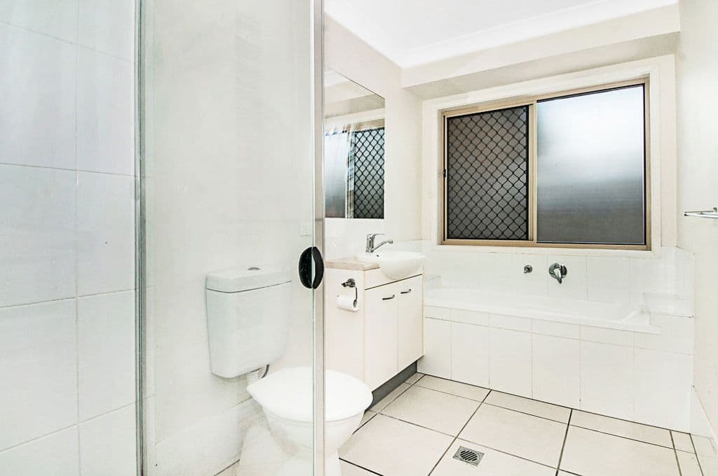 15 Frankland Avenue, Waterford QLD 4133, Waterford - Thumbnail 6
