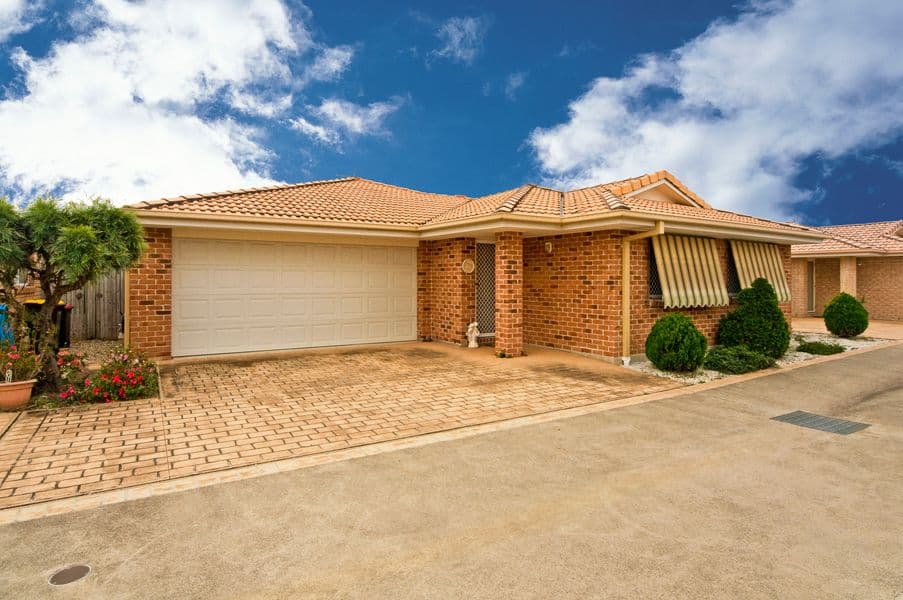6 Lorikeet Street, Kialla, Kialla - Image 1