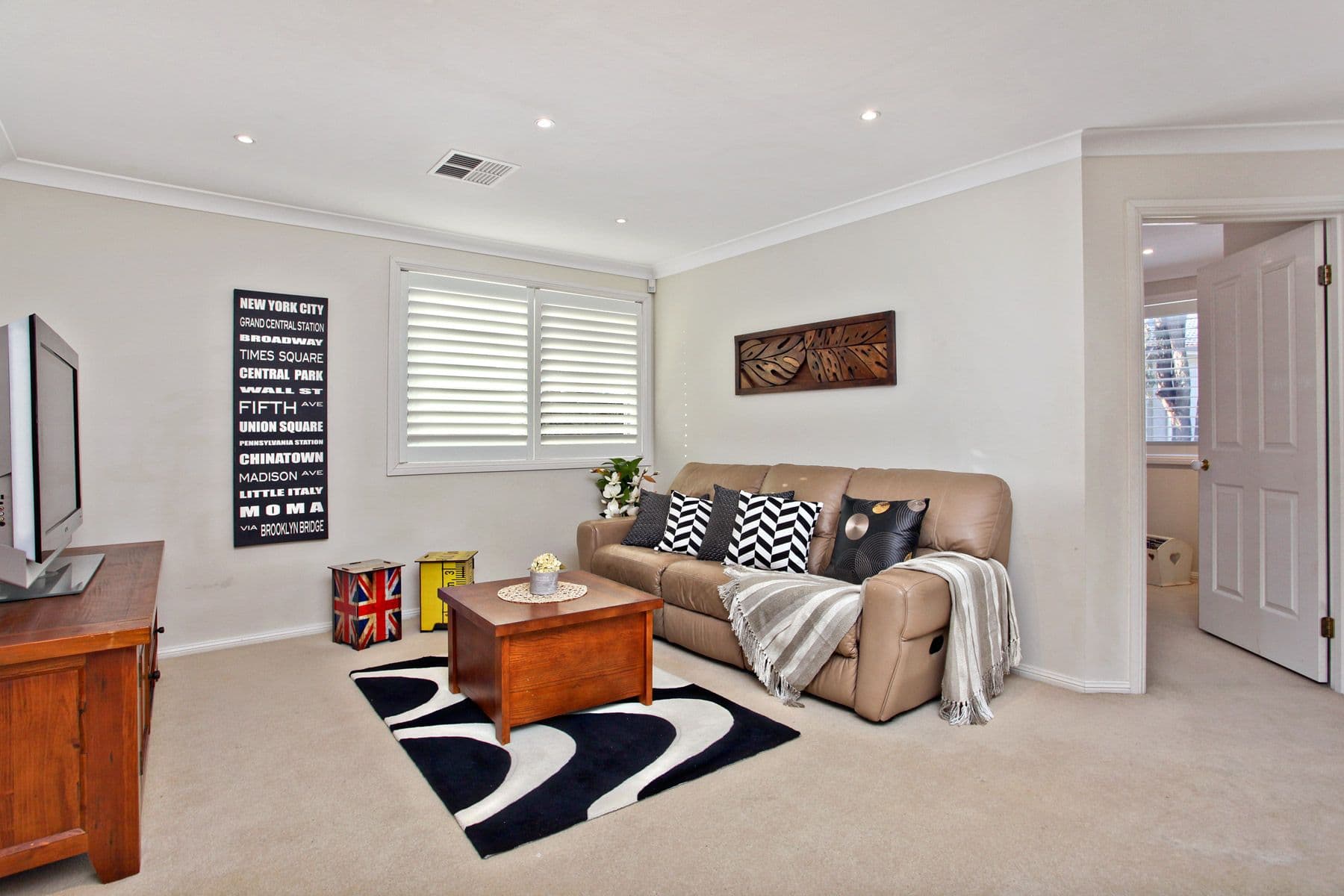 13 Kirkcaldy Circuit, Kellyville NSW 2155, Kellyville - Thumbnail 5