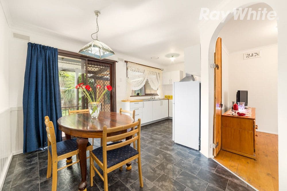 14 Pindari Avenue, Epping VIC 3076, Epping - Thumbnail 3