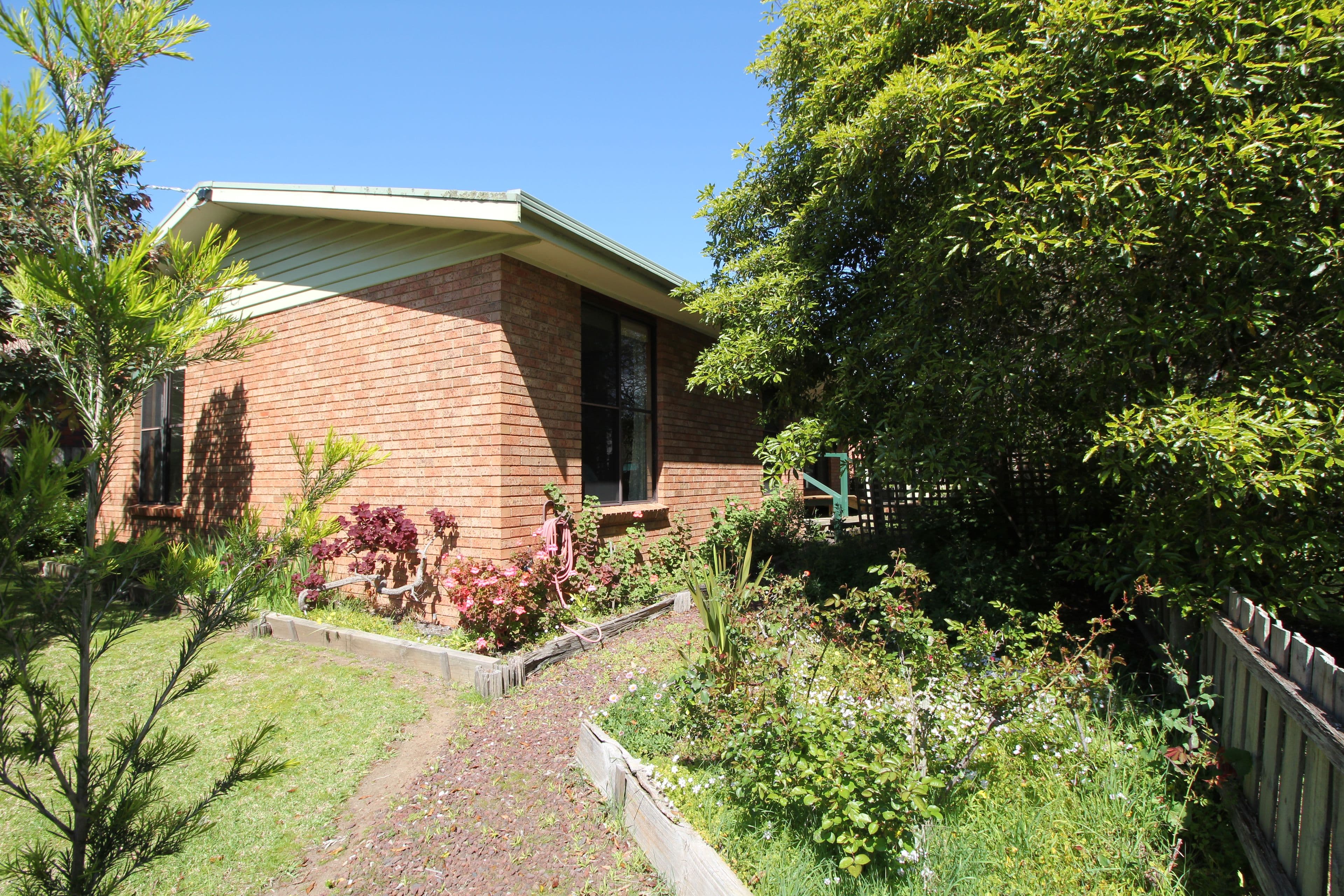 17 Vaughan Street, Cowes VIC 3922, Cowes - Image 1