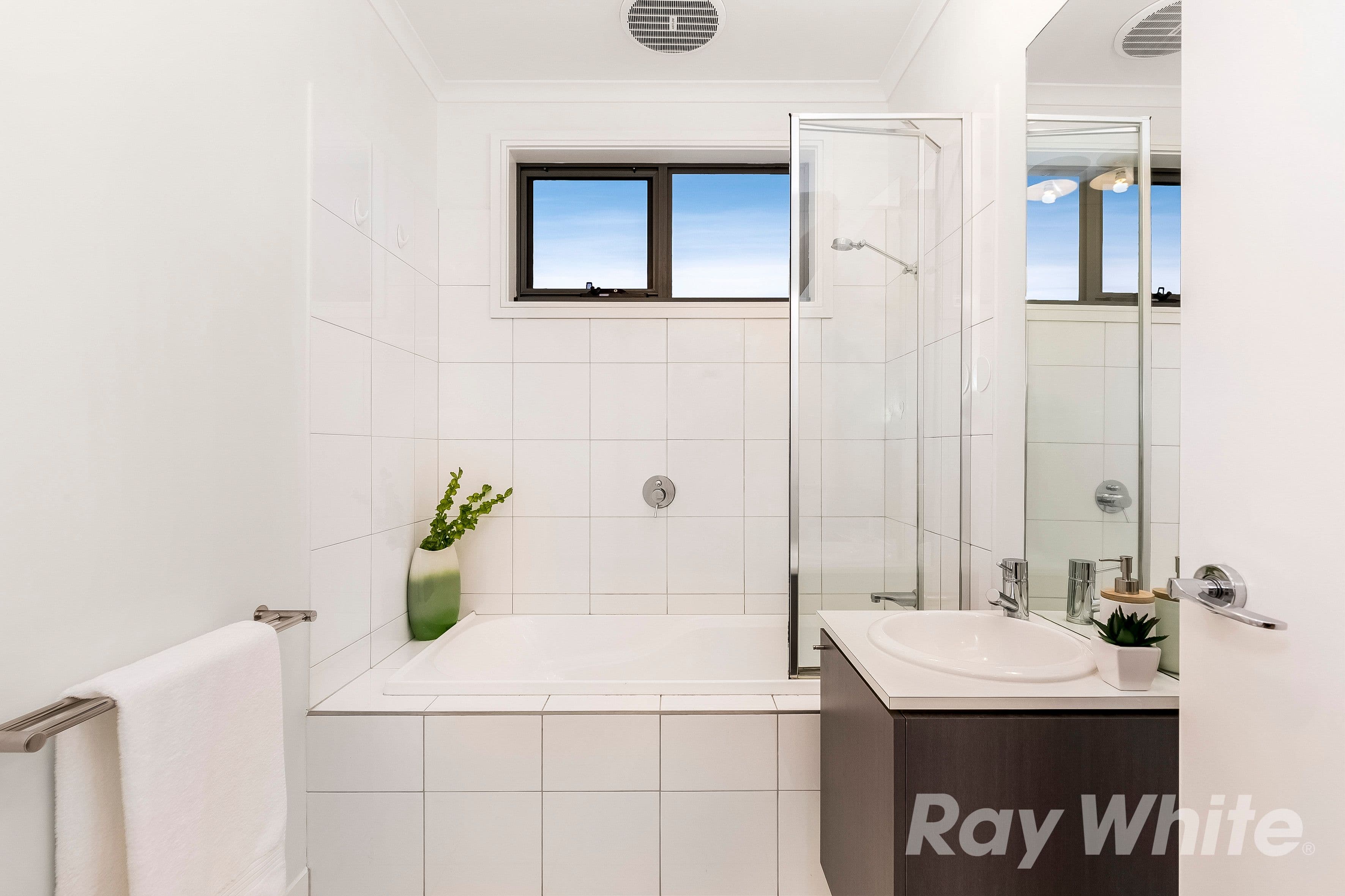 2 Kinkora Court, Mulgrave VIC 3170, Mulgrave - Thumbnail 7