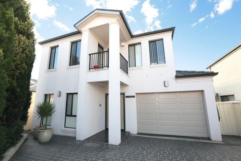 11 Nader Place, HORNINGSEA PARK NSW 2171, Horningsea Park - Thumbnail 2