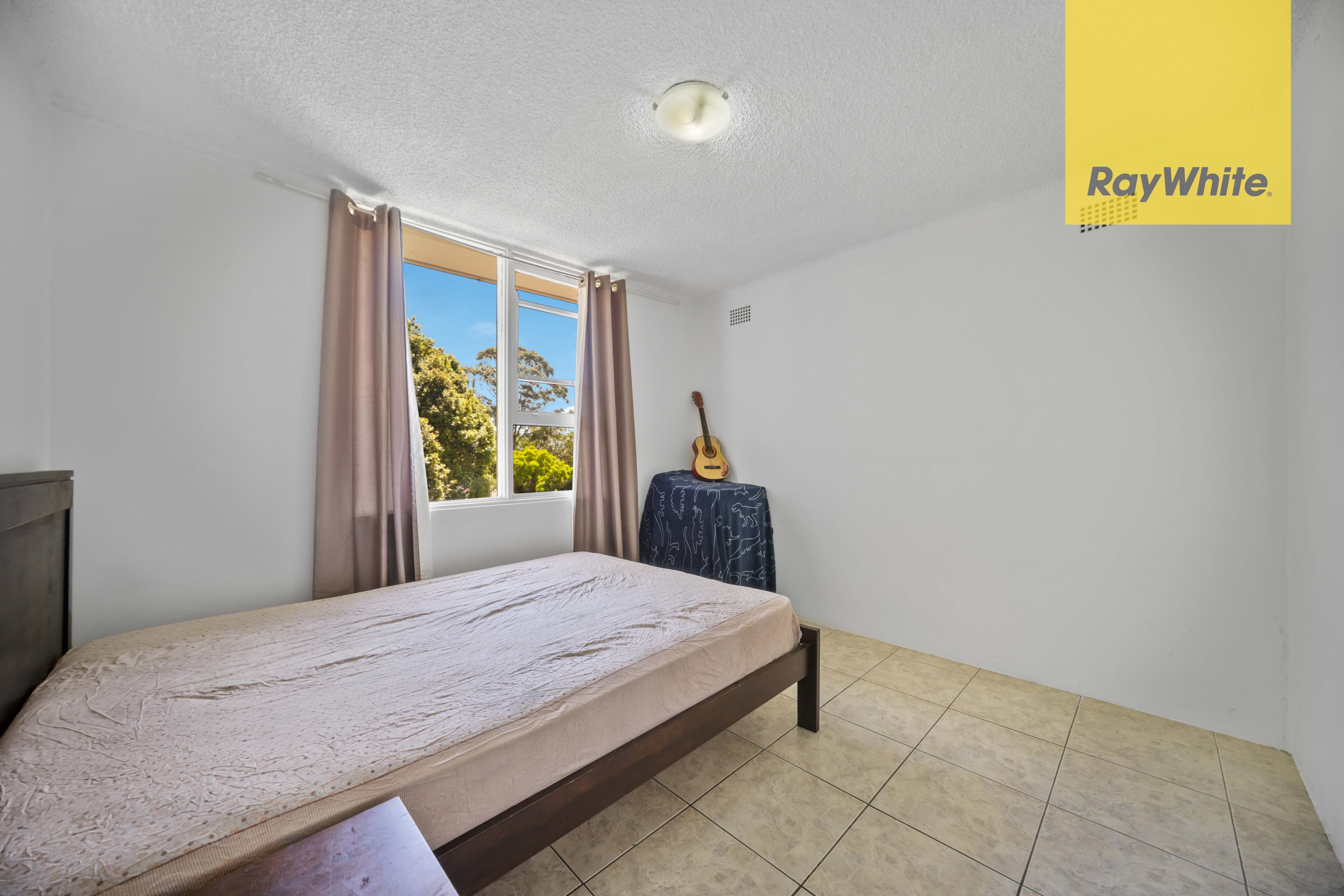 10 Renown Avenue, Wiley Park NSW 2195, Wiley Park - Thumbnail 4