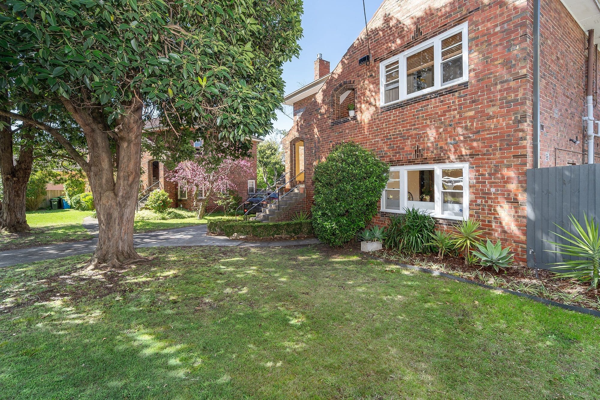 35 Acheron Avenue, Camberwell VIC 3124, Camberwell - Thumbnail 2