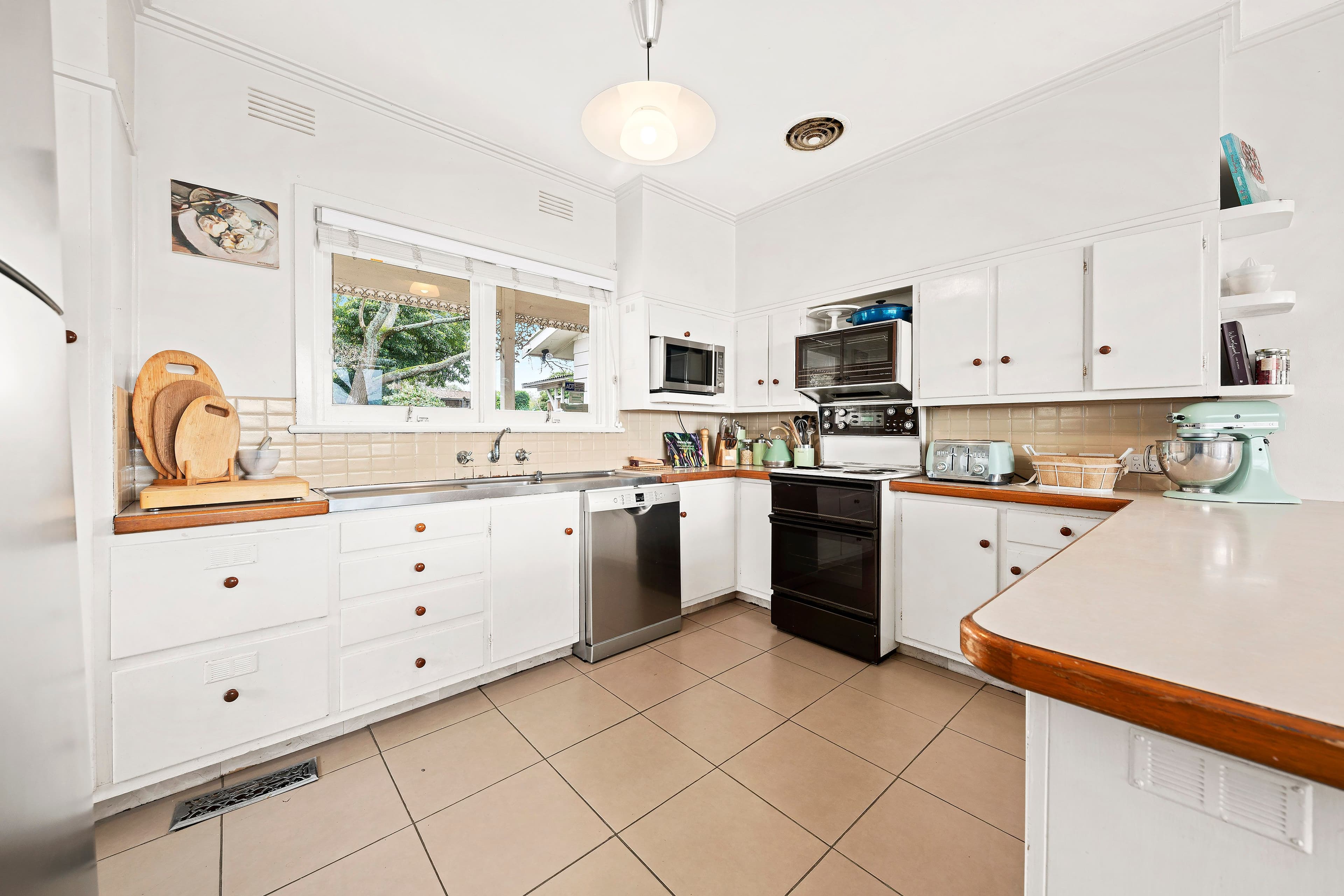 48 Wonga Road, Ringwood VIC 3134, Ringwood - Thumbnail 3