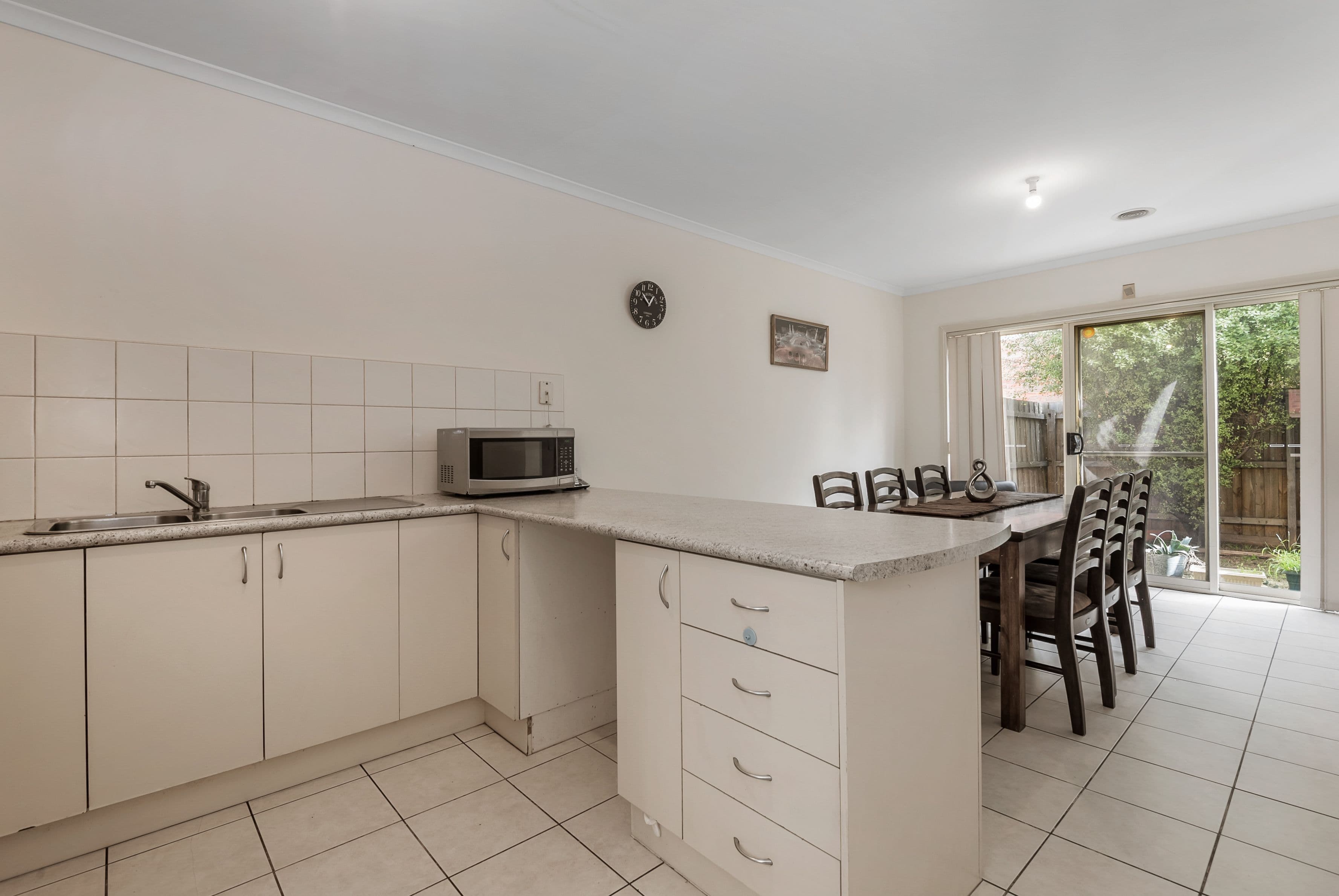  90 Edgars Road, Thomastown VIC 3074, Thomastown - Thumbnail 3