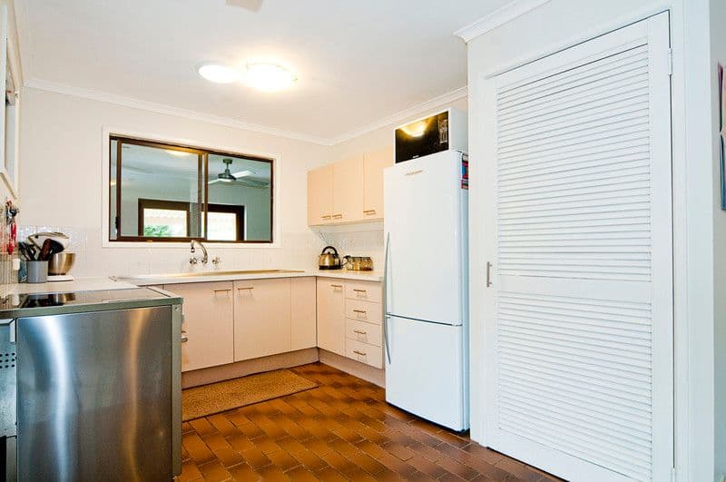 50 Avalon Road, Avalon, VIC, 3212, Avalon - Thumbnail 2