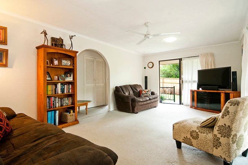 50 Avalon Road, Avalon, VIC, 3212, Avalon - Thumbnail 3