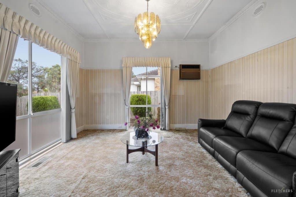 16 Springfield Road, Blackburn - Thumbnail 4
