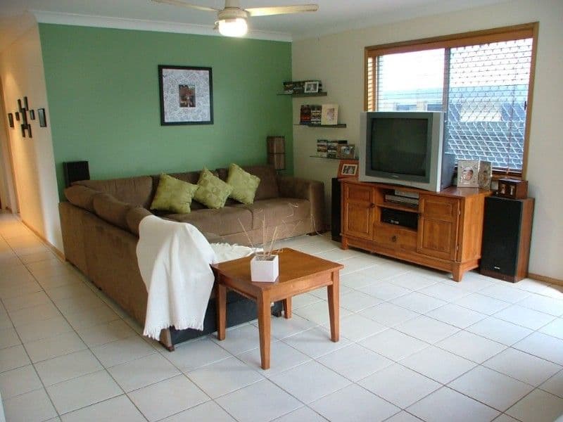 13 Knightsbridge Crescent, ROCHEDALE SOUTH QLD 4123, Rochedale South - Thumbnail 3