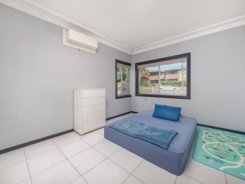 20 Hillcrest Avenue, Villawood NSW 2163, Villawood - Thumbnail 3