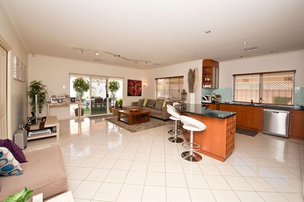 8 Wisteria Grove, FELIXSTOW SA 5070, Felixstow - Thumbnail 2