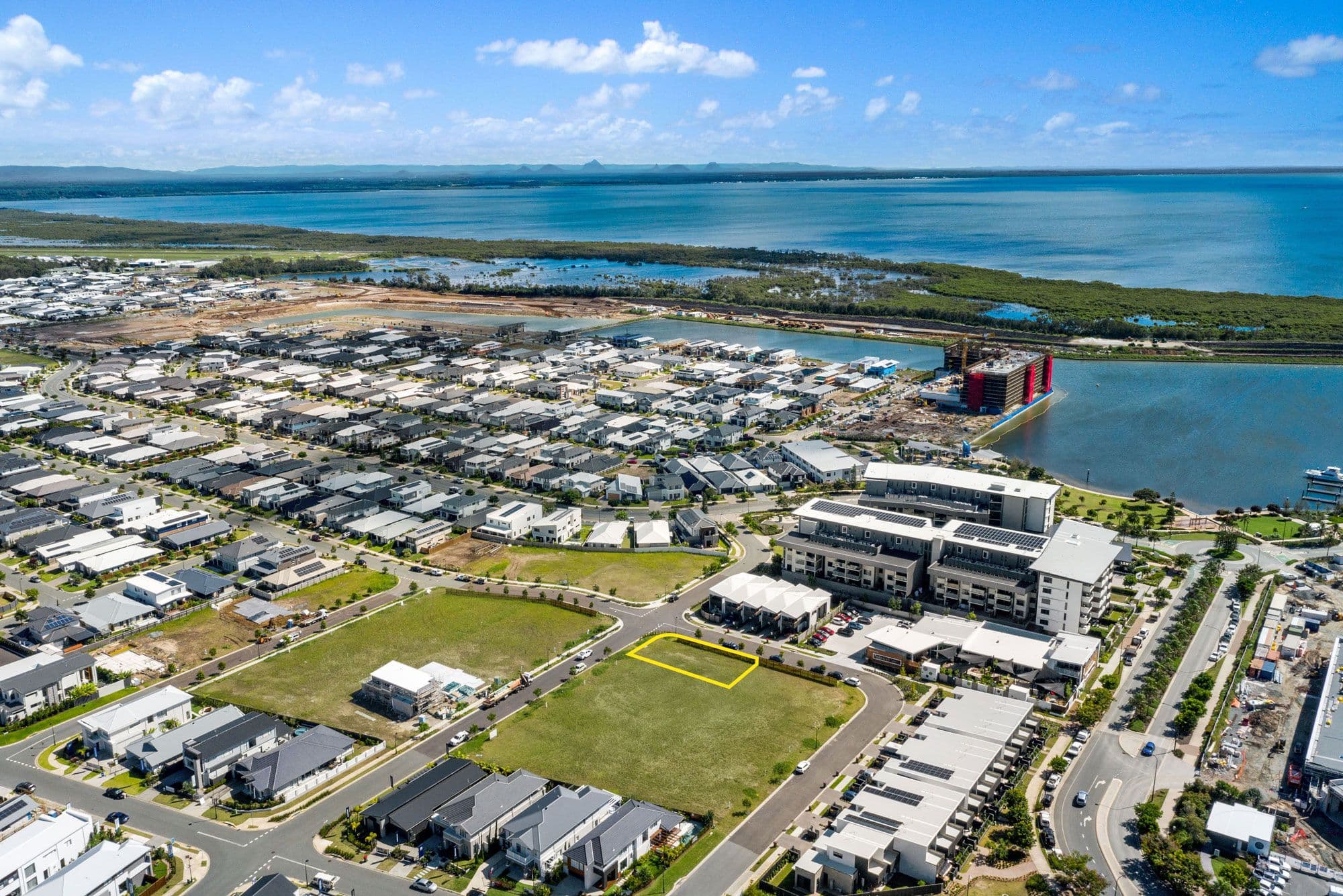 22 Condor Street, Newport QLD 4020, Newport - Thumbnail 2