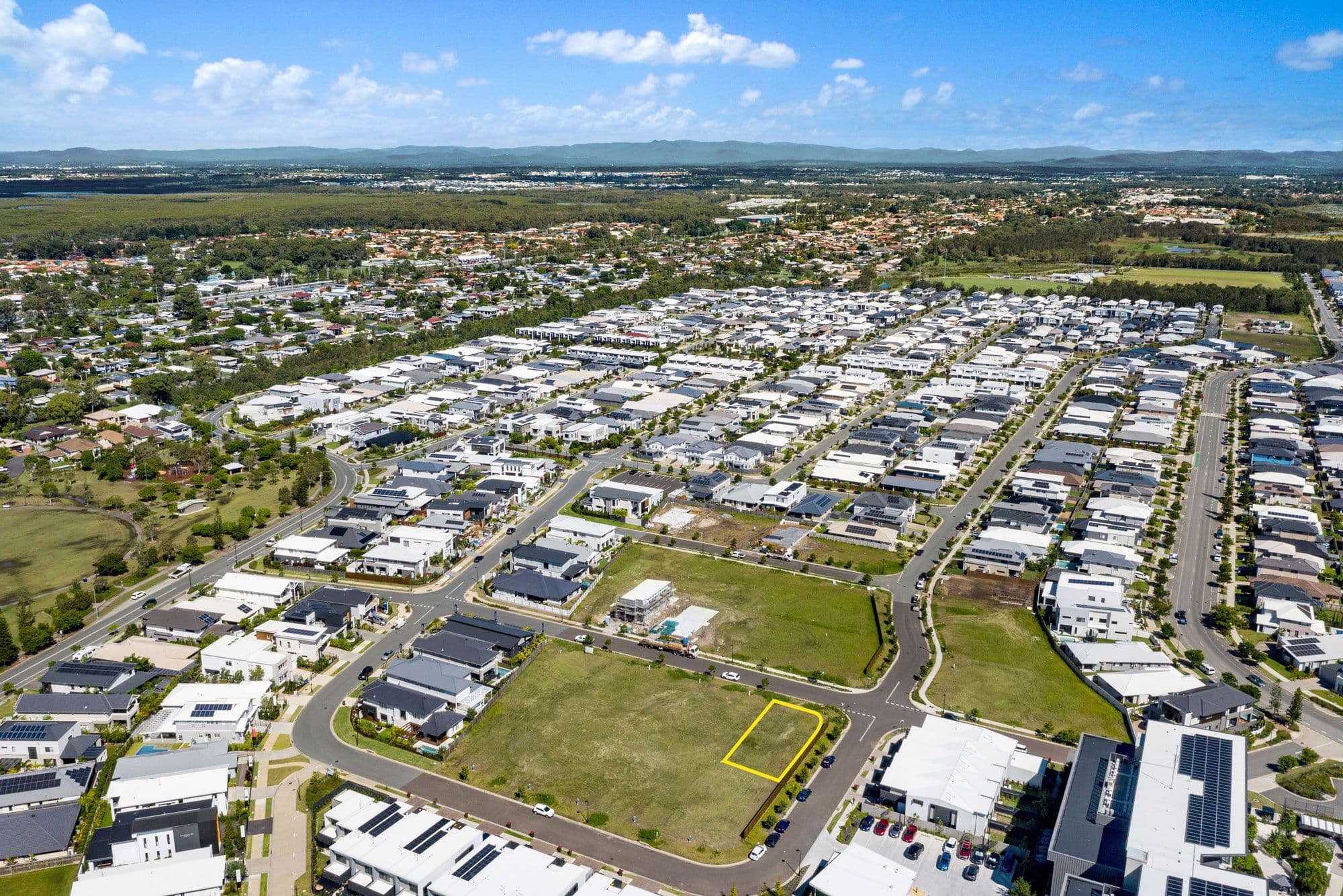 22 Condor Street, Newport QLD 4020, Newport - Thumbnail 4