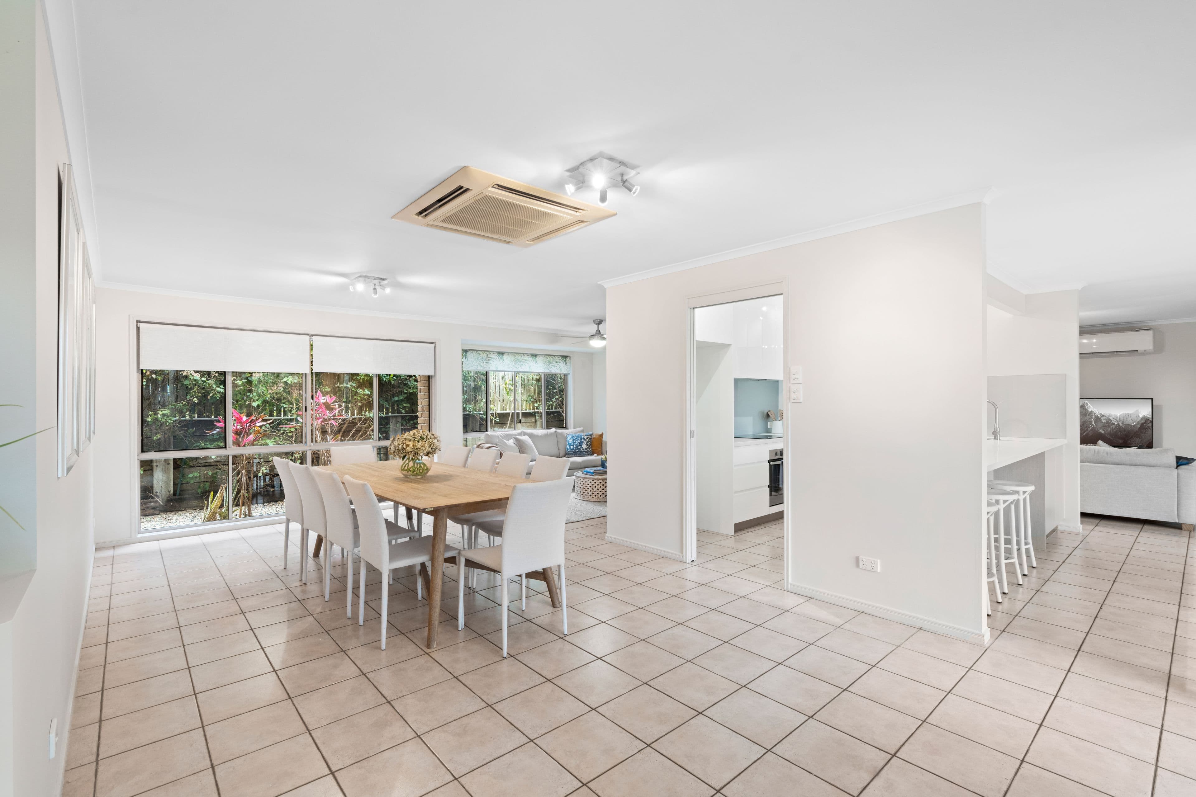 68 Oxford Crescent, Bridgeman Downs QLD 4035, Bridgeman Downs - Thumbnail 6