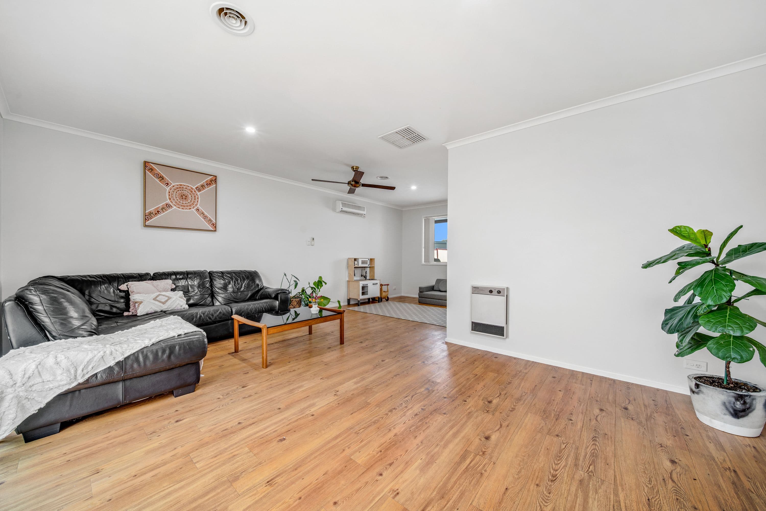 15 Wiburd Street, Banks ACT 2906, Banks - Thumbnail 7