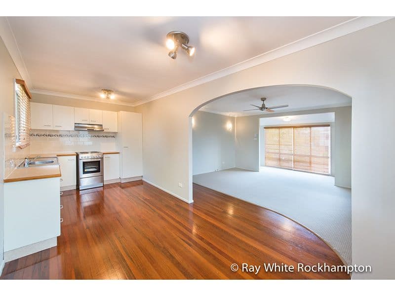 393 Richardson Road, NORMAN GARDENS QLD 4701, Norman Gardens - Thumbnail 3