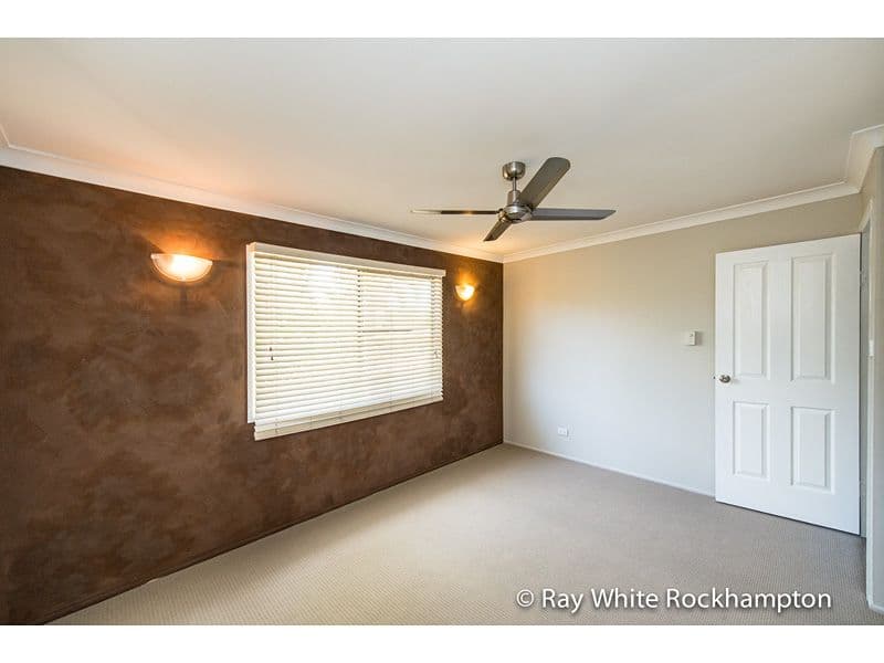 393 Richardson Road, NORMAN GARDENS QLD 4701, Norman Gardens - Thumbnail 5