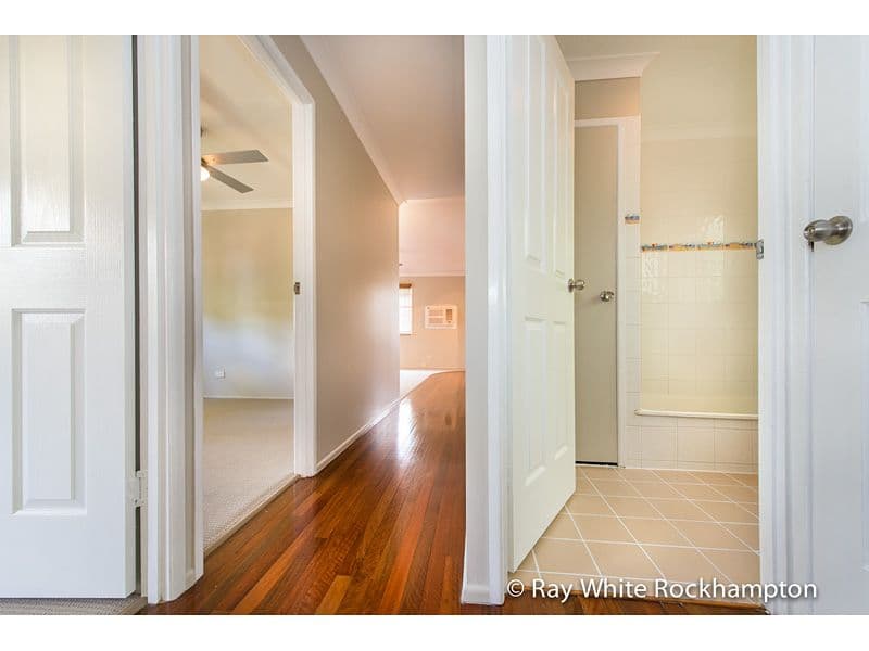 393 Richardson Road, NORMAN GARDENS QLD 4701, Norman Gardens - Thumbnail 6