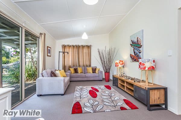 15 Flinders Parade, Deception Bay QLD 4508, Deception Bay - Thumbnail 2