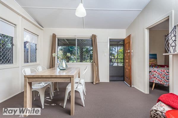 15 Flinders Parade, Deception Bay QLD 4508, Deception Bay - Thumbnail 4