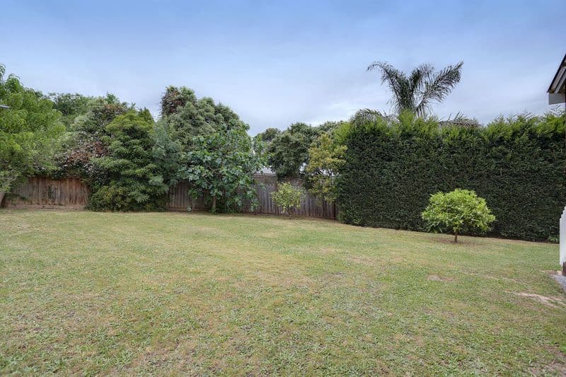 20 ROSEMARY Avenue, CROYDON HILLS VIC 3136, Croydon Hills - Thumbnail 4