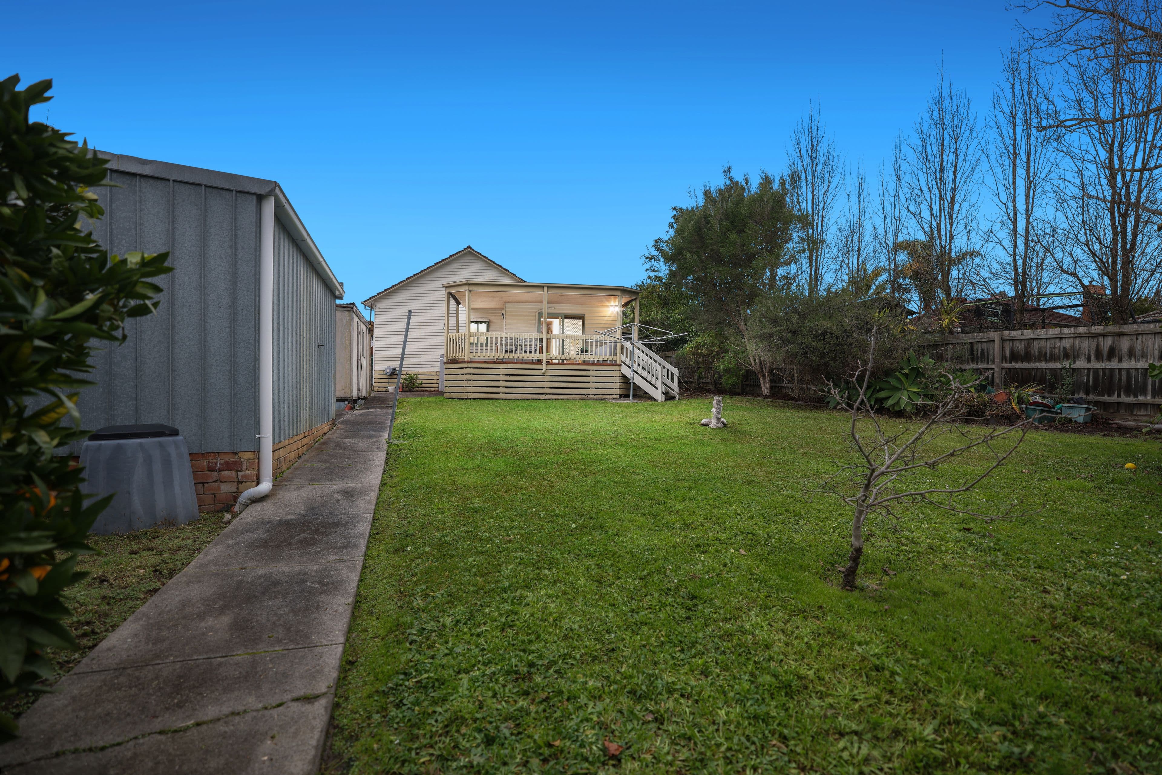 33 Victoria Avenue, Mitcham VIC 3132, Mitcham - Thumbnail 4