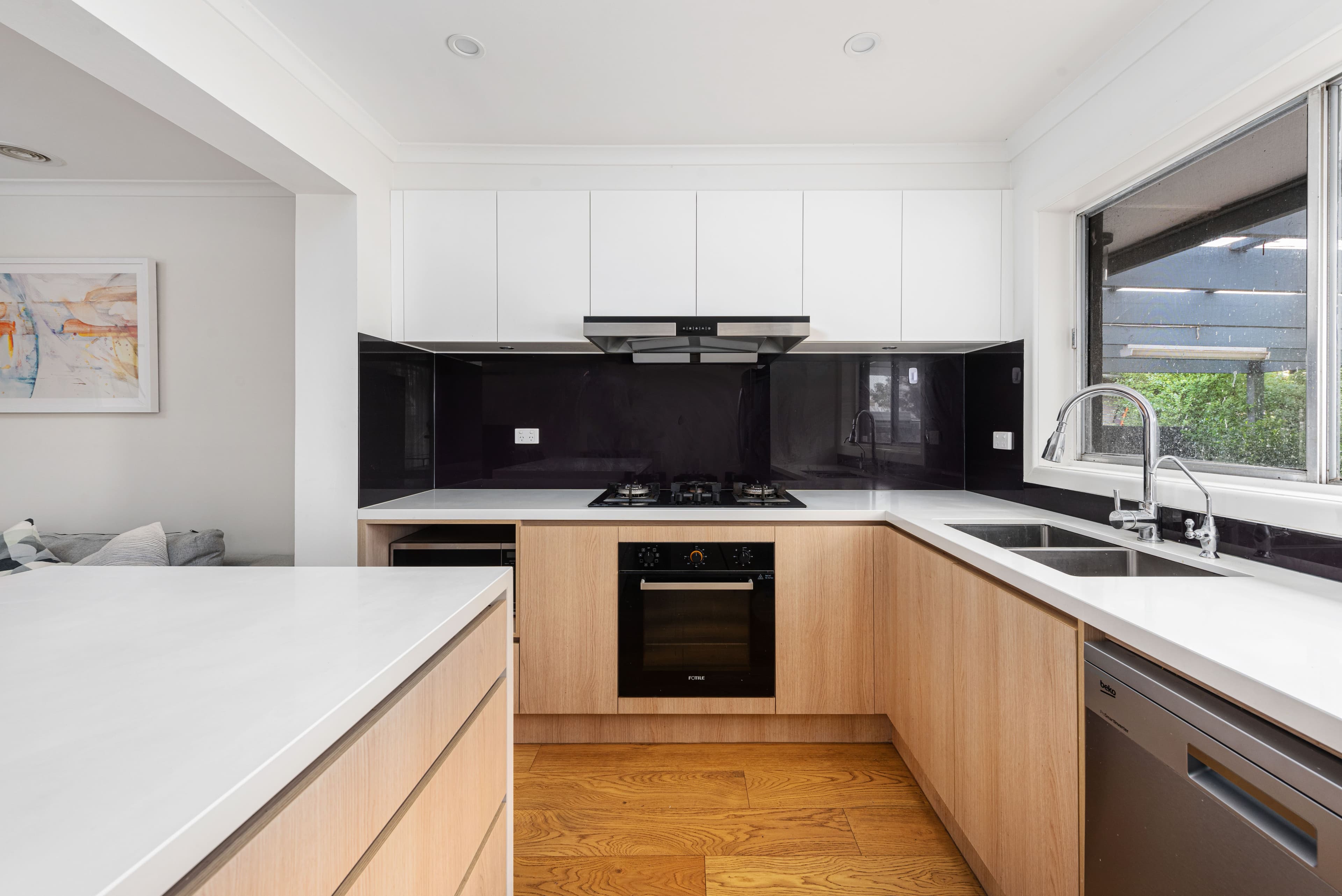 380 Grimshaw Street, Bundoora VIC 3083, Bundoora - Thumbnail 3