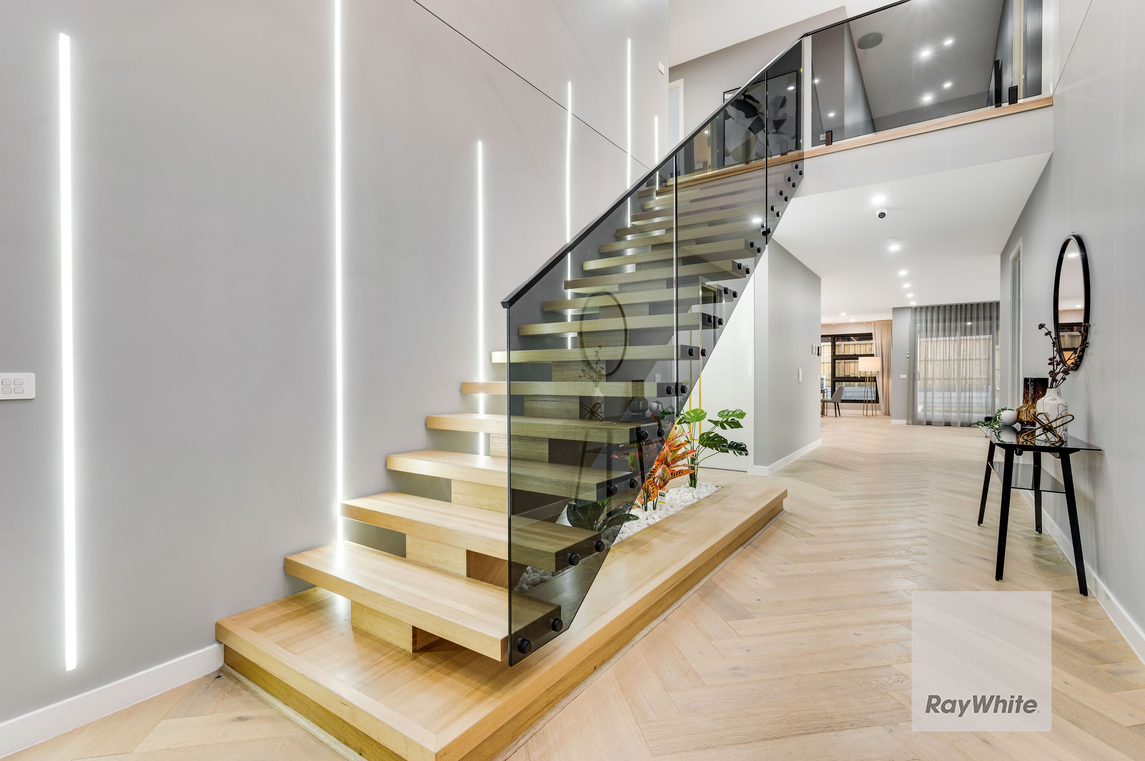 27 Adlington Avenue, Greenvale VIC 3059, Greenvale - Thumbnail 3
